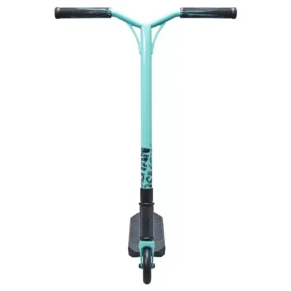 Versatyl Cosmopolitan V2 Pro Scooter Blue/Black - Image 2