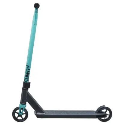 Versatyl Cosmopolitan V2 Pro Scooter Blue/Black - Image 3